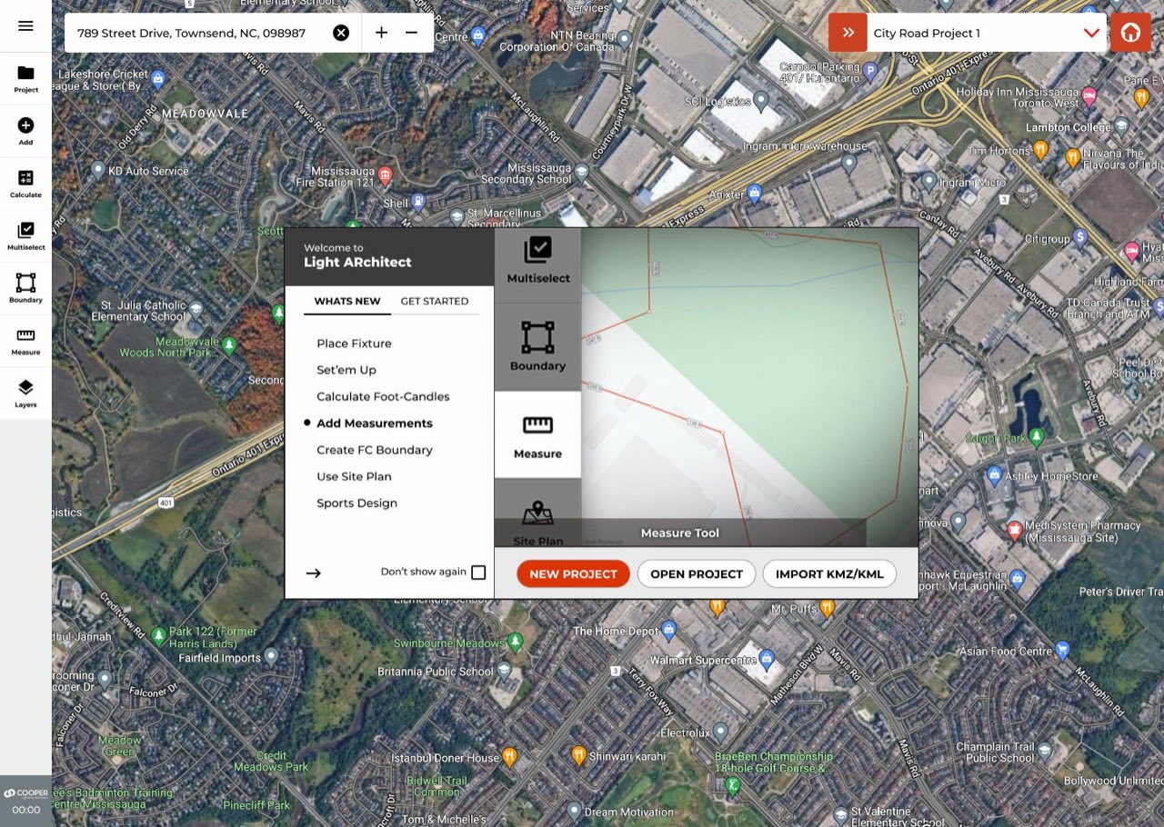 What's New panel over the satellite design surface, introducing measurement, site plan, and sports design tools