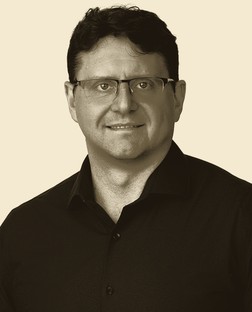 Portrait of Robert Babiarz